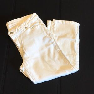 Michael Kors White Capris!